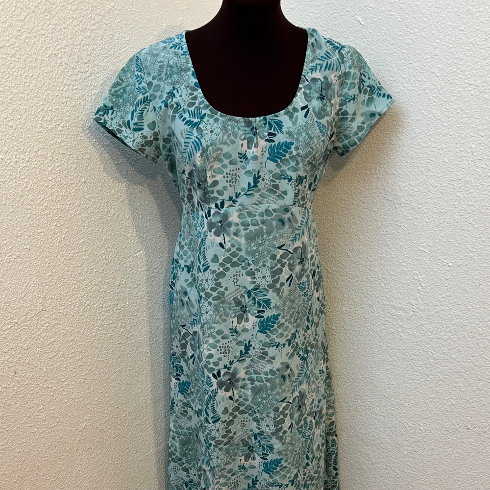Vintage 1990’s All that Jazz short sleeve teal floral tie-back dress. Size XS.